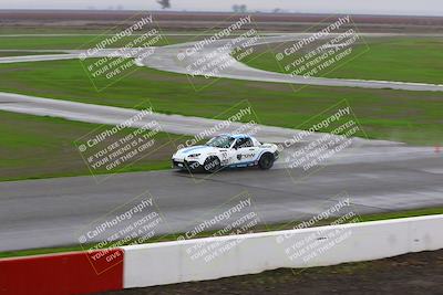 media/Jan-14-2023-CalClub SCCA (Sat) [[d2757389b8]]/Group 1/Qualifying (Front Straight)/